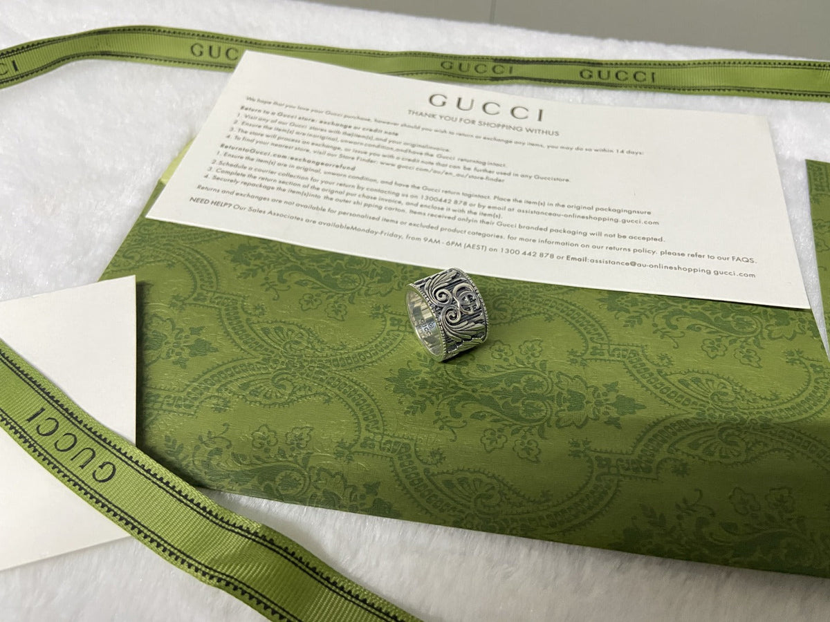 Double Gucci Marmont Ring