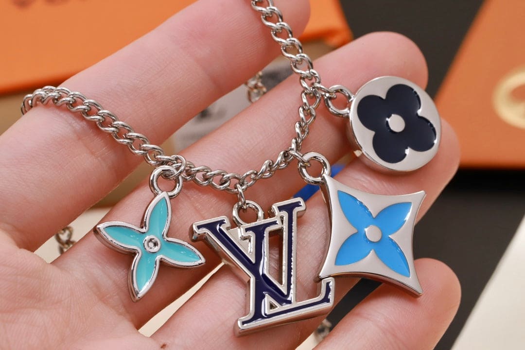 18K Louis Vuitton Instinct Enamelled Necklace