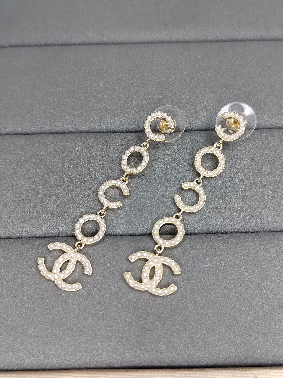 18K  Chanel Pearl Pendant Earrings