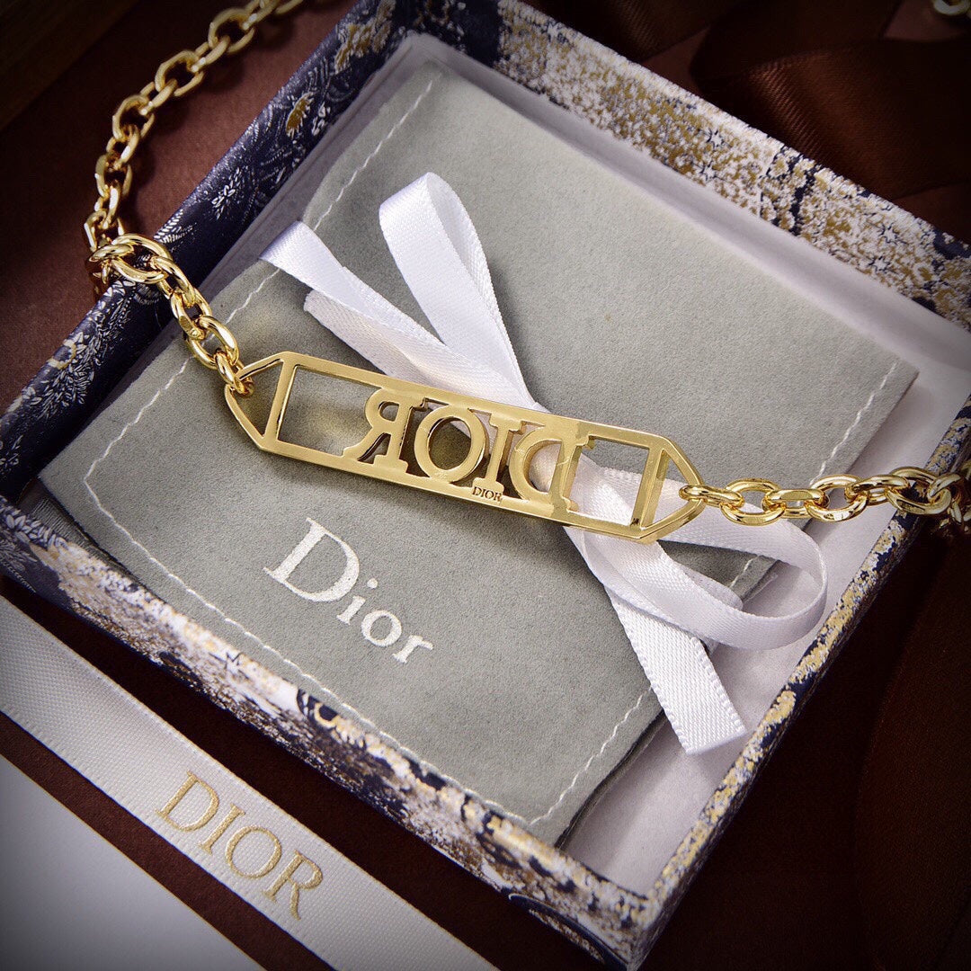 18K Dior Revolution Choker Necklace