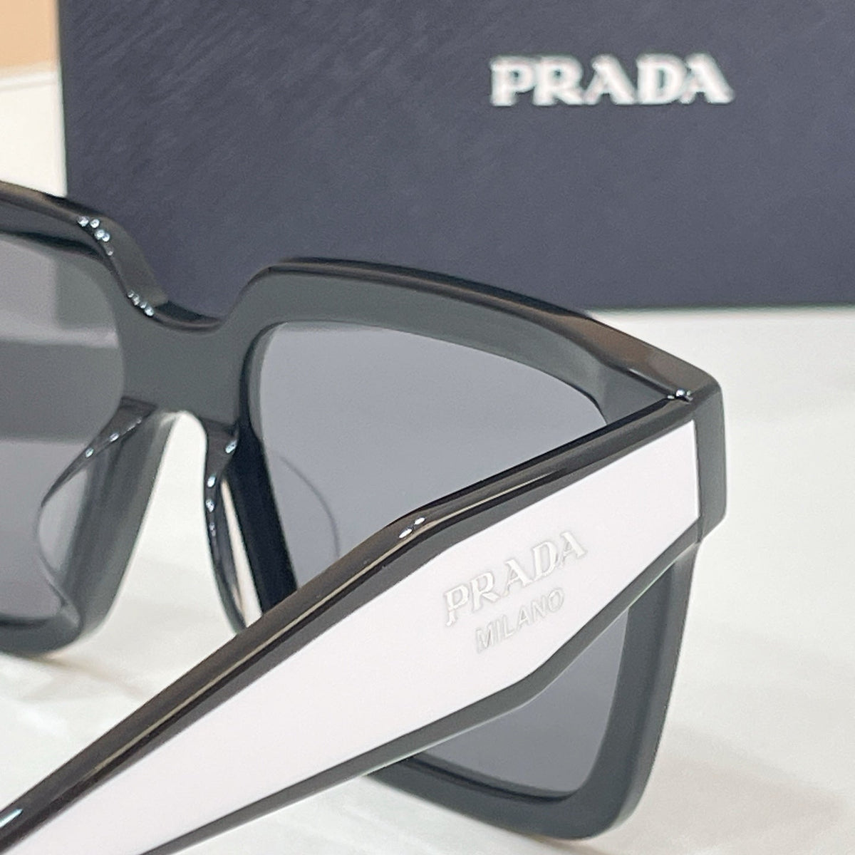 Prada SPR 24Z Sunglasses