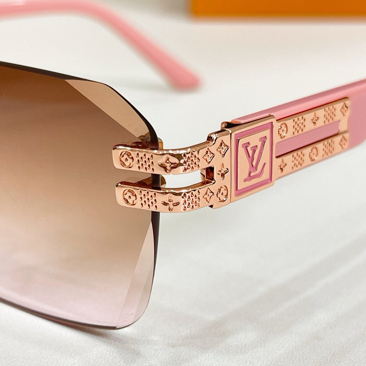 Louis Vuitton Z21943E Sunglasses